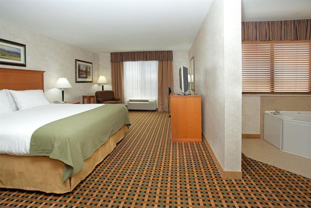Holiday Inn Express Rawlins By Ihg Ngoại thất bức ảnh