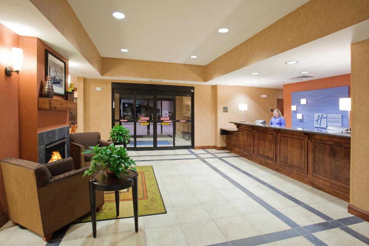 Holiday Inn Express Rawlins By Ihg Ngoại thất bức ảnh