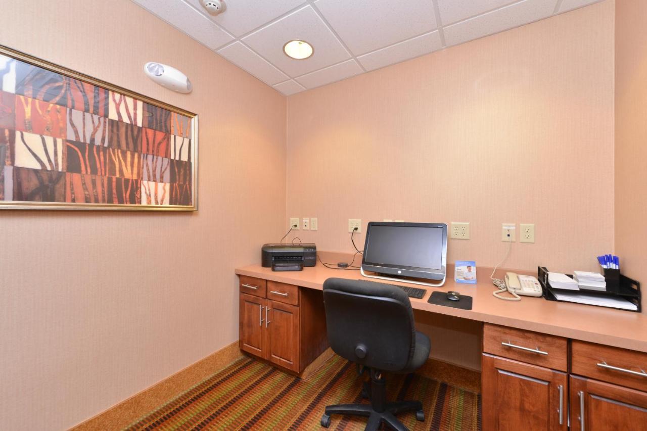 Holiday Inn Express Rawlins By Ihg Ngoại thất bức ảnh